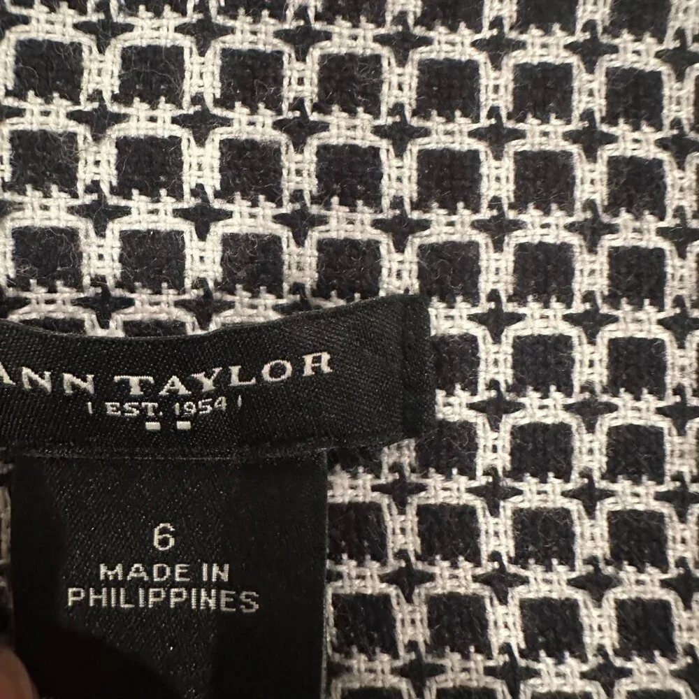 ANN TAYLOR WOMENS BLACK AND WHITE SKIRT SIZE 6